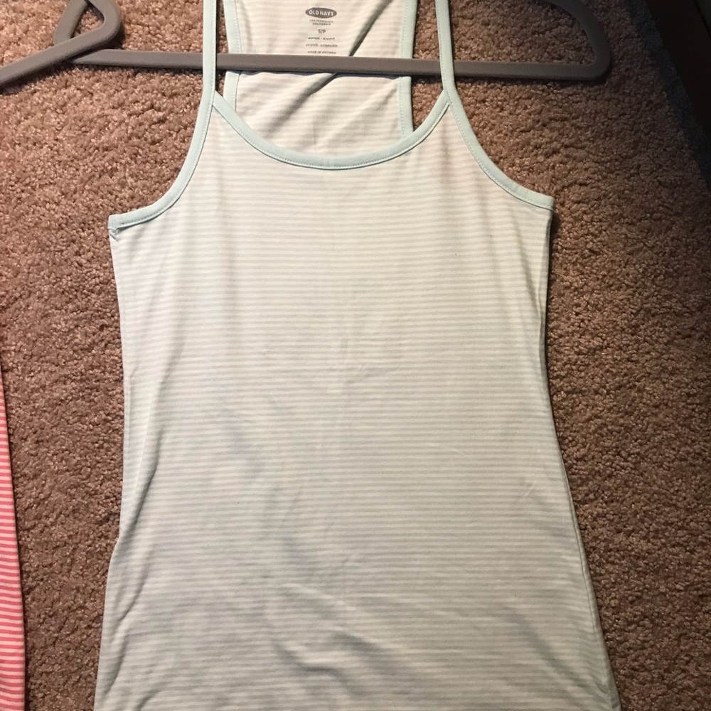 Old Navy Tank top - Picture 5 of 8